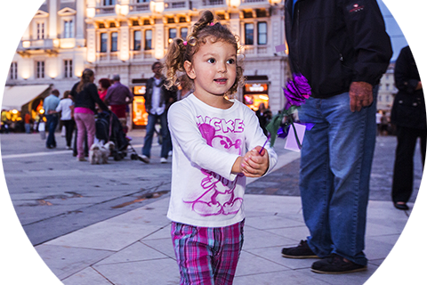 Sensibilizzazione per giornata mondiale alzheimmer con flash-mob a Trieste